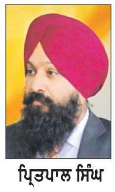  ਡਿਊਟੀ ’ਤੇ ਜਾਂਦੇ ਸਮੇਂ ਬੀ.ਐੱਲ.ਓ. ਪ੍ਰਿਤਪਾਲ ਸਿੰਘ ਦੀ ਮੌਤ-ਸਦਮੇ ’ਚ ਪਿਤਾ ਨੂੰ ਵੀ ਪਿਆ ਦਿਲ ਦਾ ਦੌਰਾ
