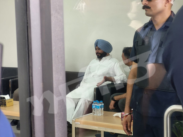 ਜਲੰਧਰ ਛਾਉਣੀ ਰੇਲਵੇ ਸਟੇਸ਼ਨ ਪੁੱਜੇ ਕੇਂਦਰੀ ਰਾਜ ਮੰਤਰੀ ਰਵਨੀਤ ਸਿੰਘ ਬਿੱਟੂ