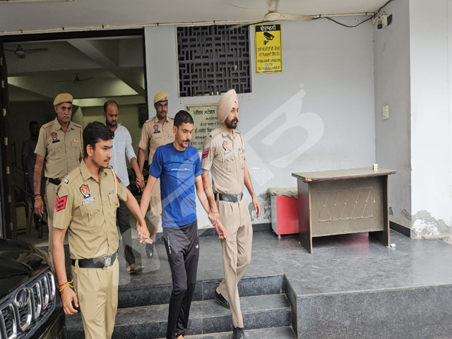 ਜ਼ੀਰਕਪੁਰ ਪੁਲਿਸ ਵਲੋਂ 46 ਹਜ਼ਾਰ ਨਸ਼ੀਲੇ ਕੈਪਸੂਲ ਬਰਾਮਦ,  ਨੋਇਡਾ ਤੋਂ ਦੋਸ਼ੀ ਗ੍ਰਿਫ਼ਤਾਰ 