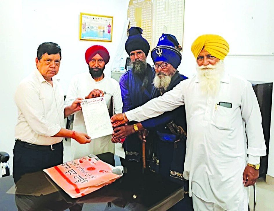 ਲੋਕ ਜਨਸ਼ਕਤੀ ਪਾਰਟੀ ਨੇ ਨਾਜਾਇਜ਼ ਕਬਜ਼ੇ ਛਡਵਾਉਣ ਸੰਬੰਧੀ ਉਪ ਮੰਡਲ ਮੈਜਿਸਟ੍ਰੇਟ ਨੂੰ ਦਿੱਤਾ ਮੰਗ ਪੱਤਰ