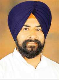 ਸੇਵਾ ਕੇਂਦਰਾਂ ’ਚ ਲੰਬੀਆਂ ਕਤਾਰਾਂ ਕਾਰਨ ਲੋਕ ਹੋ ਰਹੇ ਪ੍ਰੇਸ਼ਾਨ-ਸੁਖਮਿੰਦਰ ਸਿੰਘ ਰਾਜਪਾਲ