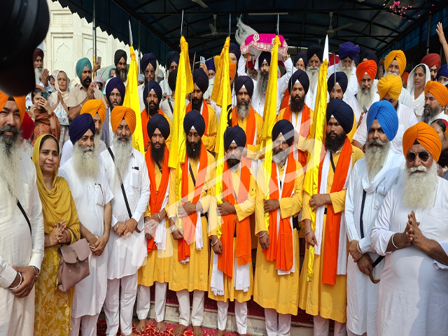 ਸ੍ਰੀ ਮੁਕਤਸਰ ਸਾਹਿਬ ਦੇ ਗੁਰਦੁਆਰਾ ਟੁੱਟੀ ਗੰਢੀ ਸਾਹਿਬ ਤੋਂ ਮੀਰੀ ਪੀਰੀ ਖ਼ਾਲਸਾ ਮਾਰਚ ਦੀ ਰਵਾਨਗੀ