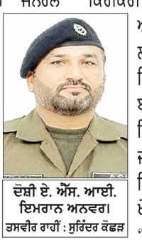 ਲਾਹੌਰ ਪੁਲਿਸ ਦੇ ਨਵੇਂ ਆਦੇਸ਼ਾਂ ਨਾਲ ਪਾਕਿ ਦੀ ਹੋ ਰਹੀ ਕਿਰਕਿਰੀ ਮਾਨਸਿਕ ਤੌਰ ’ ਤੇ ਬਿਮਾਰ ਲੜਕੀ ਨਾਲ ਏ . ਐੱਸ . ਆਈ . ਵਲੋਂ ਜਿਨਸੀ ਸ਼ੋਸ਼ਣ ਕਰਨ ਬਾਅਦ ਲਿਆ ਫ਼ੈਸਲਾ