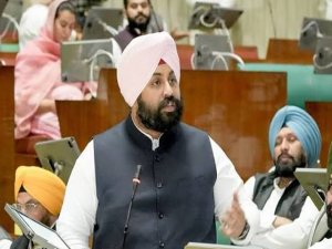 ਹੋਰ ਦੇਸ਼ਾਂ ਦੇ ਵਿਦਿਆਰਥੀ ਵੀ ਪੰਜਾਬ ਦੀਆਂ ਸਰਕਾਰੀ ਯੂਨੀਵਰਸਿਟੀਆਂ ਵਿਚ ਸਿੱਖਿਆ ਪ੍ਰਾਪਤ ਕਰ ਰਹੇ ਹਨ - ਹਰਜੋਤ ਸਿੰਘ ਬੈਂਸ