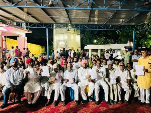 ਝਵਾਂਸਾ ਤੇ ਟਰੜਕ ਨੂੰ ਵਿਕਾਸ ਦੀਆਂ ਸੌਗਾਤਾਂ, ‘ਮੇਰਾ ਘਰ ਮੇਰੇ ਨਾਮ’ ਤਹਿਤ ਮਾਲਕਾਨਾ ਹੱਕ ਸਰਟੀਫਿਕੇਟ ਵੰਡੇ