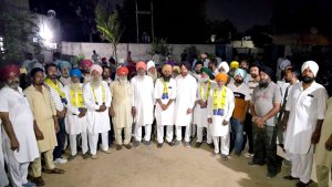 ਸ੍ਰੀ ਮੁਕਤਸਰ ਸਾਹਿਬ ਦੇ ਸ਼੍ਰੋਮਣੀ ਅਕਾਲੀ ਦਲ (ਬ) ਦੇ ਸੀਨੀਅਰ ਆਗੂ ਲਾਲੀ ਸਾਥੀਆਂ ਸਮੇਤ ਆਮ ਆਦਮੀ ਪਾਰਟੀ ਵਿਚ ਸ਼ਾਮਿਲ