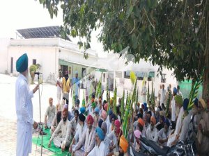 ਖਨੌਰੀ ਬਾਰਡਰ ਤੋਂ ਲੁੱਟਿਆ ਸਮਾਨ ਵਾਪਸ ਕਰਵਾਉਣ ਸੰਬੰਧੀ ਬੀਕੇਯੂ ਆਜ਼ਾਦ ਵਲੋਂ ਮੀਟਿੰਗ
