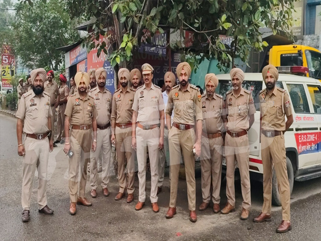 ਪੰਜਾਬ ਬੰਦ ਨੂੰ ਲੈ ਕੇ ਕੁਹਾੜਾ ਚੌਂਕ ’ਚ ਪੁਲਿਸ ਪ੍ਰਸ਼ਾਸਨ ਵਲੋਂ ਸਖ਼ਤ ਸਰੱਖਿਆ ਪ੍ਰਬੰਧ