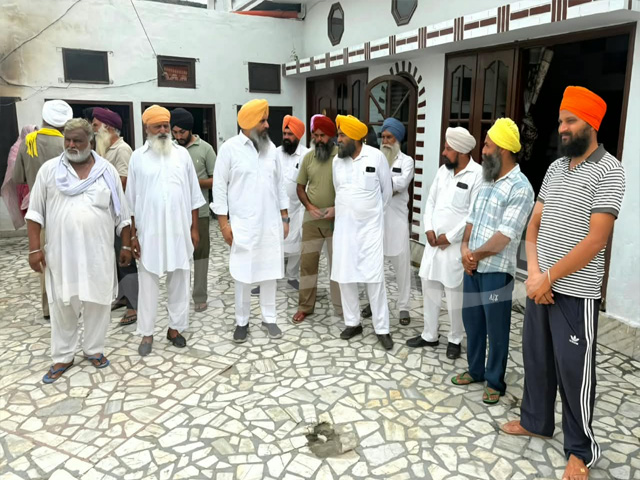 ਅਜਨਾਲਾ ਦੇ ਪਿੰਡ ਜੱਟਾ ਵਿੱਚ ਦੇਰ ਰਾਤ ਗ੍ਰਨੇਡ ਹਮਲੇ ਤੋਂ ਬਾਅਦ ਇਲਾਕੇ ਵਿਚ ਦਹਿਸ਼ਤ ਦਾ ਮਾਹੌਲ, ਜੋਧ ਸਿੰਘ ਸਮਰਾ ਨੇ ਚੁੱਕੇ ਸਵਾਲ