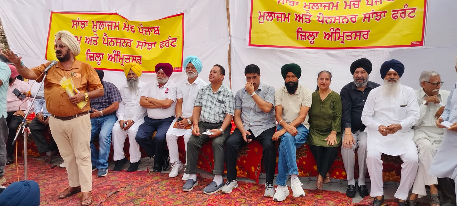 ਅੰਮ੍ਰਿਤਸਰ ‘ਚ ਮਹਾਂਬੰਦ ਨੂੰ ਭਰਵਾਂ ਹੁੰਗਾਰਾ, ਸਮੂਹ ਸਰਕਾਰੀ ਵਿਭਾਗਾਂ ‘ਚ ਪਸਰਿਆ ਸੰਨਾਟਾ