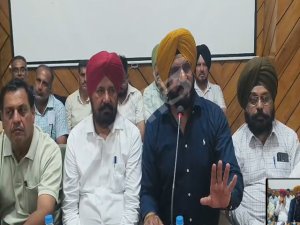 ਸਰਕਾਰੀ ਕਰਮਚਾਰੀ ਕੱਲ੍ਹ ਸ਼ੁੱਕਰਵਾਰ ਅਤੇ ਸ਼ਨੀਵਾਰ ਨੂੰ ਹਰ ਸਰਕਾਰੀ ਦਫ਼ਤਰ ਦੇ ਬਾਹਰ ਕਰਨਗੇ ਪੁਤਲਾ ਫੂਕ ਪ੍ਰਦਰਸ਼ਨ
