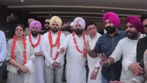 ਲੁਧਿਆਣਾ ਨਗਰ ਨਿਗਮ ਵਲੋਂ ਕਰਵਾਏ ਗਏ ਵਿੱਤ ਤੇ ਠੇਕਾ ਕਮੇਟੀ ਦੀ ਚੋਣ 'ਚ 'ਆਪ' ਦੇ ਕੌਂਸਲਰ ਯੁਵਰਾਜ ਸਿੰਘ ਅਤੇ ਕਾਂਗਰਸ ਕੌਂਸਲਰ ਗੌਰਵ ਭੱਟੀ ਦੀ ਹੋਈ ਜਿੱਤ