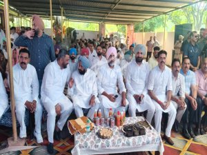 'ਮਨ ਕੀ ਬਾਤ' ਪ੍ਰੋਗਰਾਮ ਵਿਚ ਪਿੰਡ ਝੰਜੇੜੀ ਪਹੁੰਚੇ ਕੇਵਲ ਸਿੰਘ ਢਿੱਲੋ