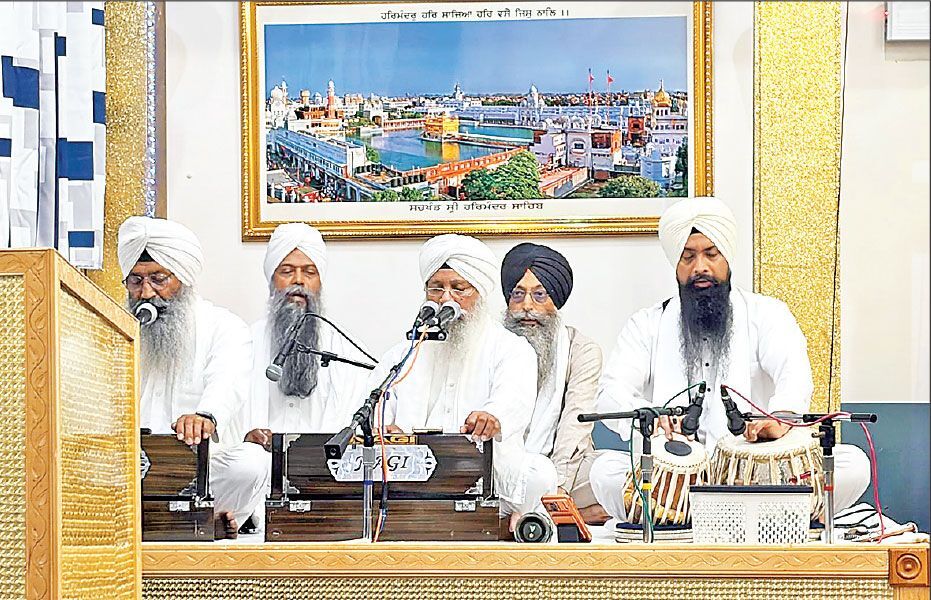 ਸੰਤ ਬਾਬਾ ਈਸ਼ਰ ਸਿੰਘ ਤੇ ਸੰਤ ਬਾਬਾ ਬਲਜਿੰਦਰ ਸਿੰਘ ਦੀ ਯਾਦ ਨੂੰ ਸਮਰਪਿਤ ਵਿਸ਼ਾਲ ਗੁਰਮਤਿ ਸਮਾਗਮ