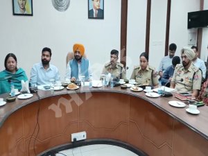 ਆਮ ਆਦਮੀ ਪਾਰਟੀ ਉੱਪਰ ਦੋਸ਼ ਲਗਾਉਣ ਤੋਂ ਪਹਿਲਾਂ ਆਪਣੇ ਵੱਲ ਦੇਖਣ ਫੂਲਕਾ - ਸੌਂਦ