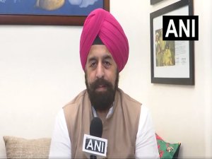 ਅੱਜ, ਜੰਮੂ-ਕਸ਼ਮੀਰ ਦੇ ਚੀਫ਼ ਜਸਟਿਸ ਦੇ ਸਹੁੰ ਚੁੱਕ ਸਮਾਗਮ ਦੌਰਾਨ ਪੂਰਾ 'ਵੰਦੇ ਮਾਤਰਮ' ਗੀਤ ਗਾਇਆ ਗਿਆ - ਵੰਦੇ ਮਾਤਰਮ ਵਿਵਾਦ 'ਤੇ, ਆਰਪੀ ਸਿੰਘ