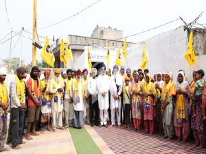 ਸਰਹੱਦੀ ਪਿੰਡ ਦੇ 60 ਪਰਿਵਾਰ ਅਕਾਲੀ ਦਲ ਵਾਰਿਸ ਪੰਜਾਬ ਦੇ 'ਚ ਸਾਮਿਲ