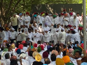 ਚੰਡੀਗੜ੍ਹ ’ਚ ਪੰਜਾਬ ਕਾਂਗਰਸ ਦਾ ਰੋਸ ਮਾਰਚ, ਵਰਕਰਾਂ ਅਤੇ ਪੁਲਿਸ ਵਿਚਕਾਰ ਝੜਪ