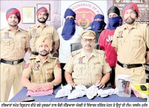 ਚੌਕੀ ਇੰਚਾਰਜ ’ਤੇ ਗੋਲੀ ਚਲਾਉਣ ਵਾਲੇ ਯੂ-ਟਿਊਬਰ ਨੂੰ ਪਿਸਤੌਲ ਵੇਚਣ ਵਾਲਾ 4 ਪਿਸਤੌਲਾਂ ਤੇ 2 ਜ਼ਿੰਦਾ ਰੌਂਦਾਂ ਸਮੇਤ ਗ੍ਰਿਫ਼ਤਾਰ