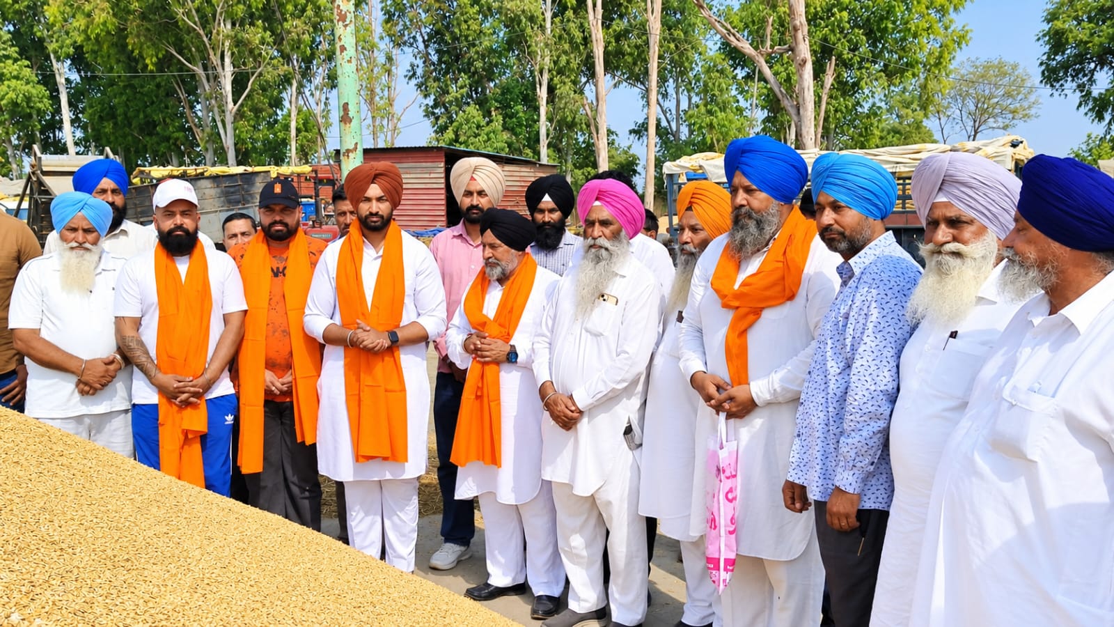 ਢਿੱਲਵਾਂ ਵਿਖੇ ਝੋਨੇ ਦੀ ਖਰੀਦ ਸ਼ੁਰੂ