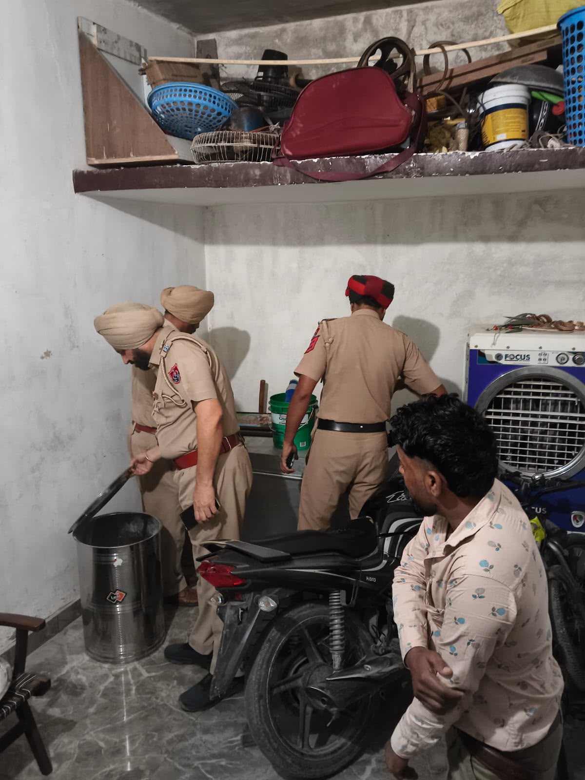 ਲੁਧਿਆਣਾ ਪੁਲਿਸ ਦਾ ਕਾਸੋ ਆਪ੍ਰੇਸ਼ਨ, ਵੱਖ-ਵੱਖ ਇਲਾਕਿਆਂ ’ਚ ਛਾਪੇਮਾਰੀ, ਕਈ ਵਿਅਕਤੀ ਹਿਰਾਸਤ ’ਚ