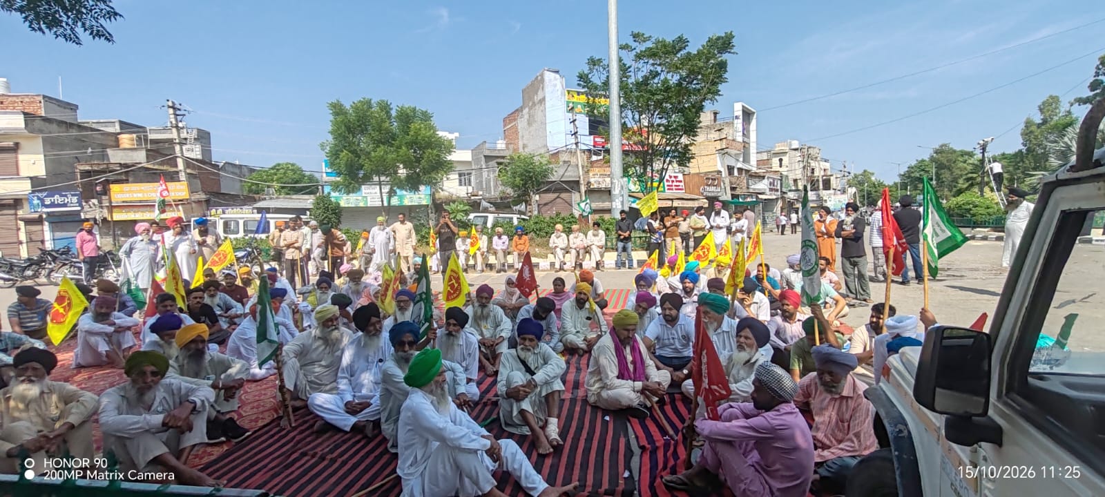 ਪੰਜਾਬ ਬੰਦ ਦੇ ਸੱਦੇ ਦੀ ਹਿਮਾਇਤ ਵਿੱਚ ਸੰਗਰੂਰ ਵਿੱਚ  ਦਿੱਤਾ ਰੋਸ ਧਰਨਾ