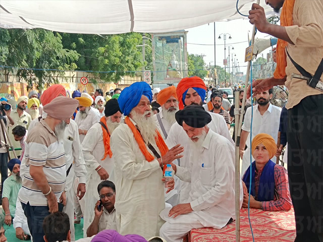 ਮਾਨਸਾ ਵਿਚ ਧਰਨਾ ਜਾਰੀ, ਬਾਜ਼ਾਰ ਖੁੱਲ੍ਹੇ
