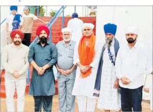 ਭਾਜਪਾ ਓ. ਬੀ. ਸੀ. ਮੋਰਚਾ ਦੇ ਸੂਬਾ ਮੀਤ ਪ੍ਰਧਾਨ ਸੰਦੀਪ ਸੋਨੂੰ ਭਾਟੀਆ ਗੁਰਦੁਆਰਾ ਬਾਬਾ ਗੁਰਦਿੱਤਾ ਵਿਖੇ ਹੋਏ ਨਤਮਸਤਕ