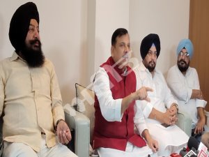 ਸੀ.ਬੀ.ਆਈ. ਅਤੇ ਈ.ਡੀ. ਨੂੰ ਚੋਣਾਂ ਦੇ ਸਮੇਂ ਹੀ ਕਿਉਂ ਆਉਂਦੀ ਹੈ ਛਾਪੇਮਾਰੀ ਕਰਨ ਦੀ ਯਾਦ ?- ਸੰਜੇ ਸਿੰਘ