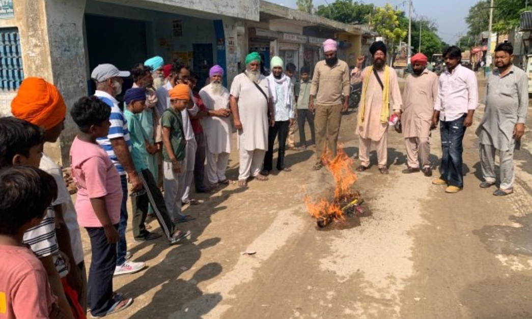 ਪਰਮਿੰਦਰ ਸਿੰਘ ਝੋਟੇ ਦੇ ਕਾਤਲਾਂ ਵਿਰੁੱਧ ਮੱਲਵਾਲਾ ਵਿਖੇ ਰੋਸ ਪ੍ਰਦਰਸ਼ਨ