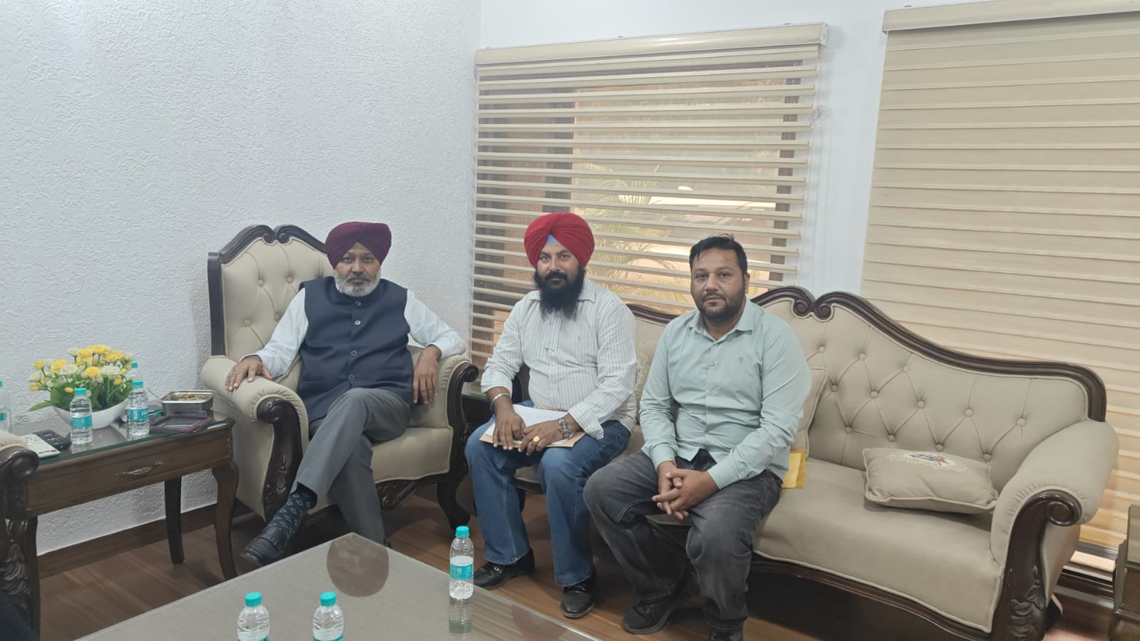 ਸੀਵਰੇਜ ਬੋਰਡ ਦੇ ਆਊਟਸੋਰਸਸ ਮੁਲਾਜ਼ਮਾਂ ਦੀ ਵਿੱਤ ਮੰਤਰੀ ਹਰਪਾਲ ਸਿੰਘ ਚੀਮਾ ਨਾਲ ਹੋਈ ਮੀਟਿੰਗ