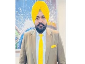ਕਥਿਤ ਭ੍ਰਿਸ਼ਟਾਚਾਰ ਮਾਮਲੇ ਵਿਚ ਸੀ.ਬੀ.ਆਈ. ਅੱਗੇ ਫਿਰ ਤੋਂ ਪੇਸ਼ ਹੋਏ ਓ.ਐੱਸ.ਡੀ. ਰਾਜਬੀਰ ਸਿੰਘ ਘੁੰਮਣ